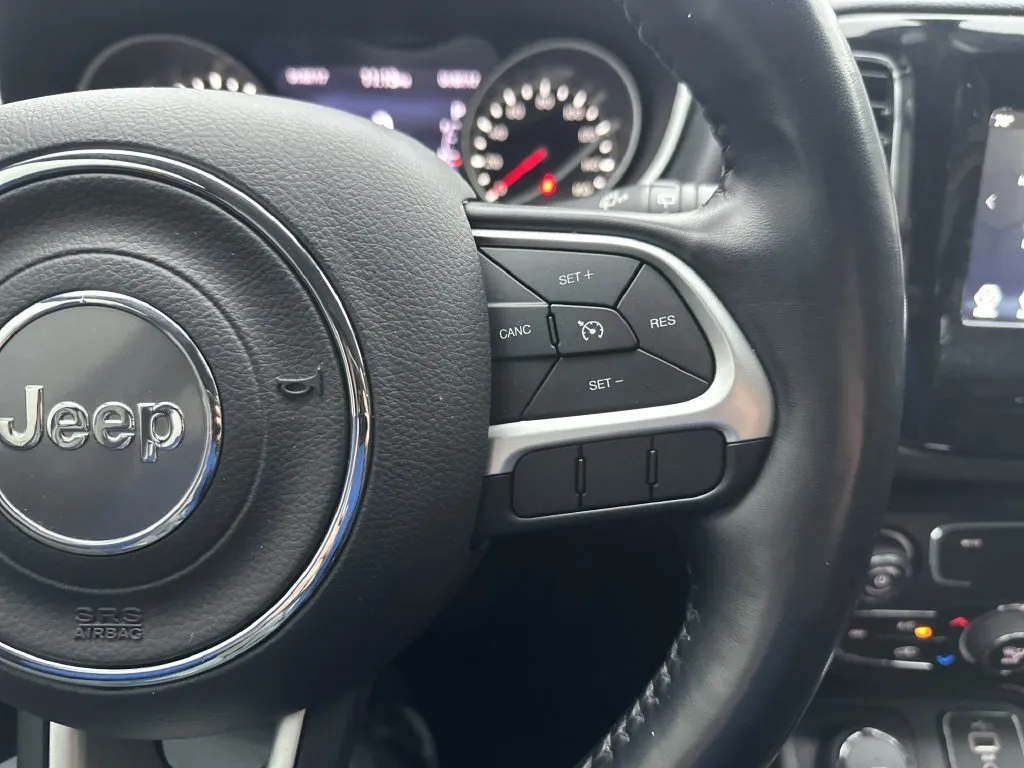 Jeep Compass photo 10