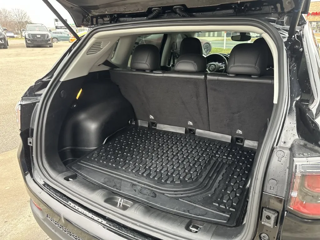 Jeep Compass photo 25
