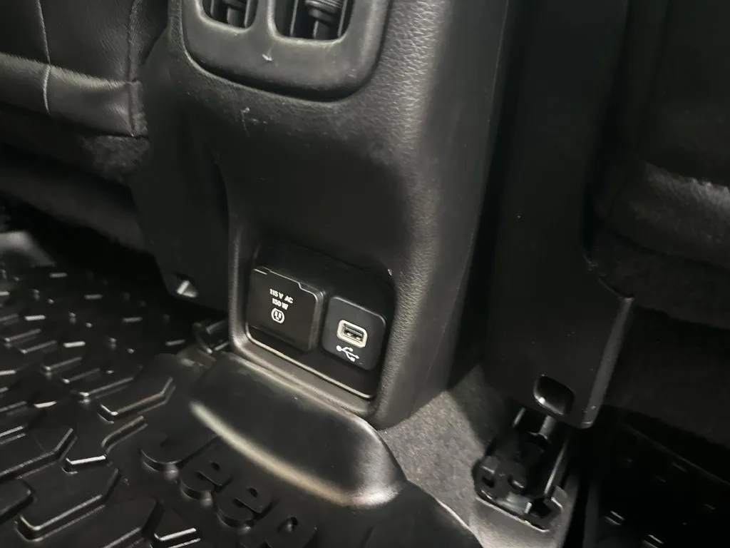 Jeep Compass photo 21