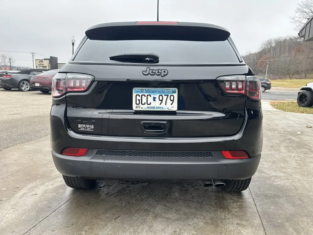 Jeep Compass photo 22