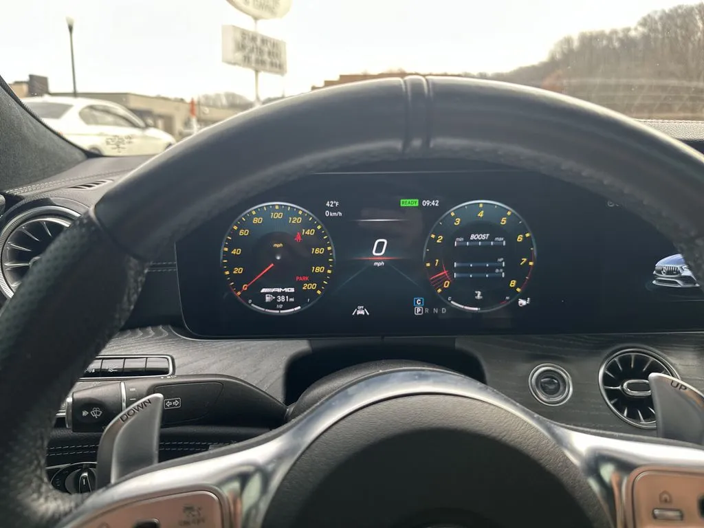 Mercedes-Benz AMG GT 53 photo 7