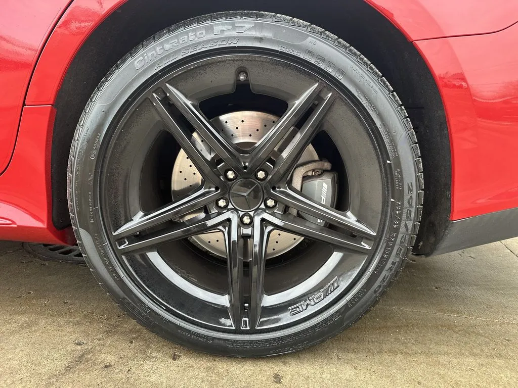 Mercedes-Benz AMG GT 53 photo 29