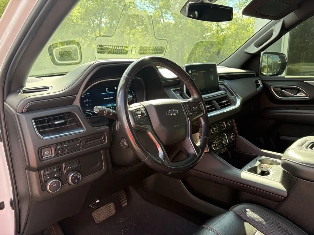 Chevrolet Tahoe photo 7