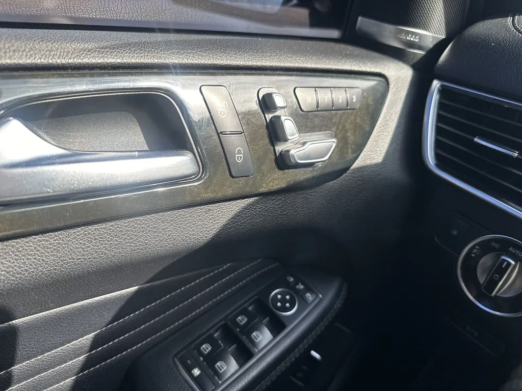 Mercedes-Benz GLE photo 13