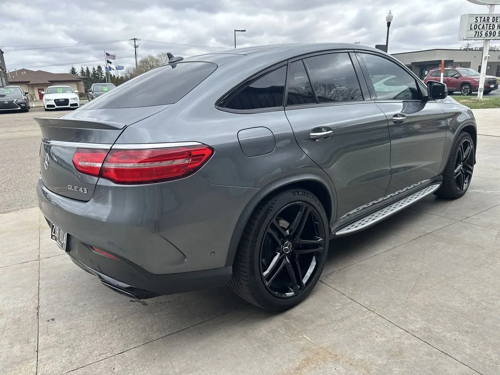 Mercedes-Benz GLE photo 2