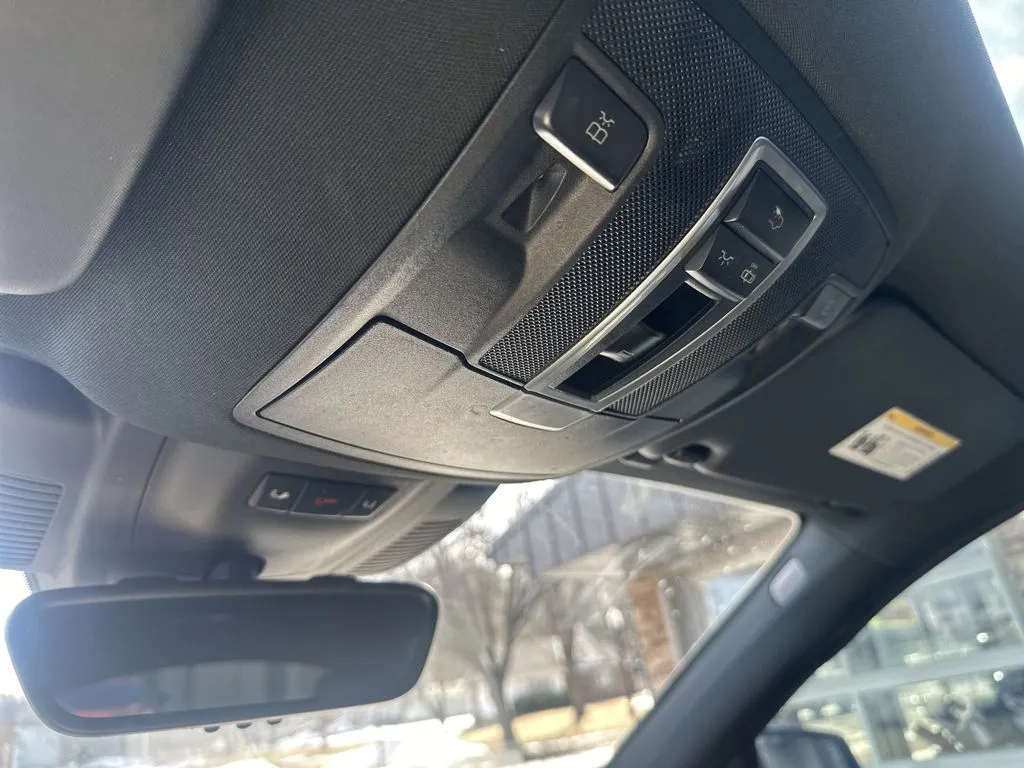 Mercedes-Benz GLE photo 14