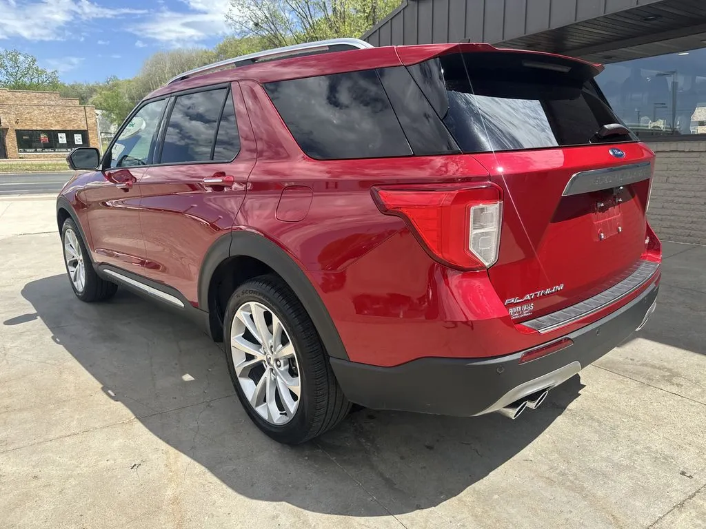 Ford Explorer photo 24