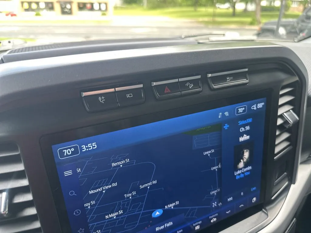 Ford F-150 photo 9