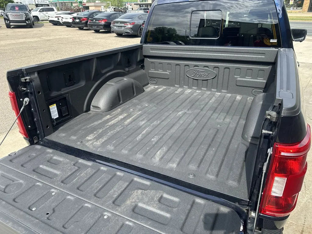 Ford F-150 photo 30