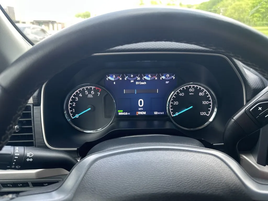 Ford F-150 photo 7