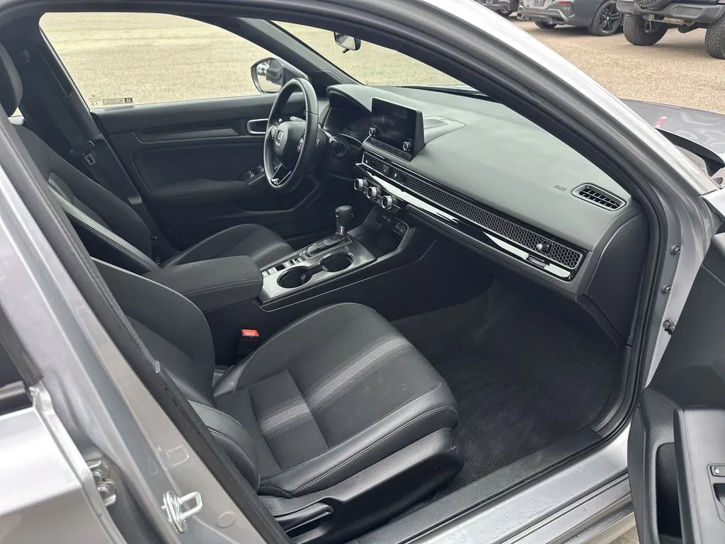 Honda Civic photo 20