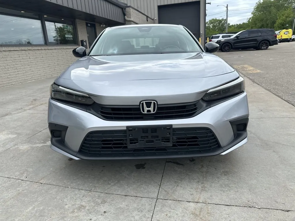 Honda Civic photo 18