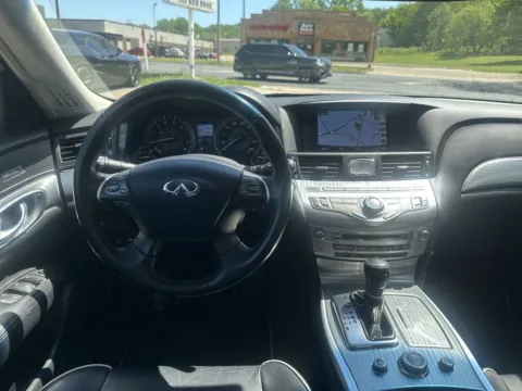 More photos of 2019 INFINITI Q70 3.7X at River Falls Sales and Sport, WI