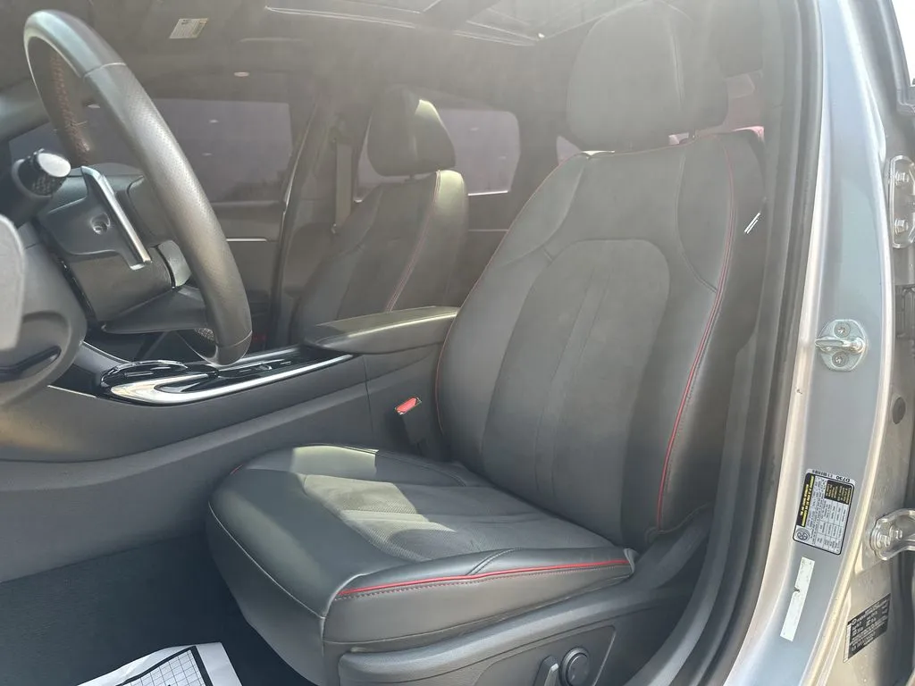 Hyundai Sonata photo 17