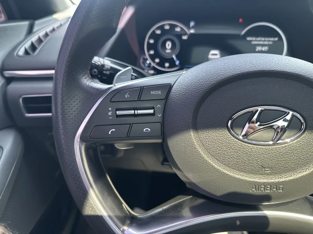 Hyundai Sonata photo 12