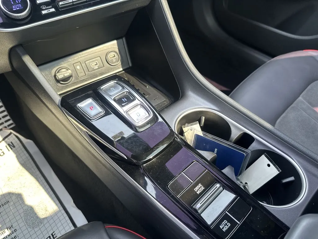 Hyundai Sonata photo 10