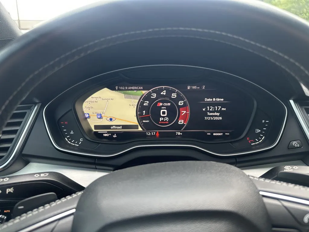 Audi SQ5 photo 7