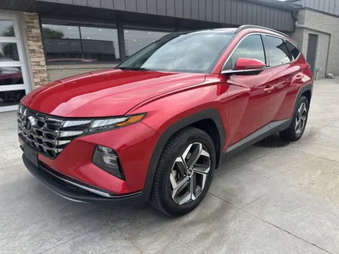 Red 2023 Hyundai Tucson Limited for sale in River Falls, WI