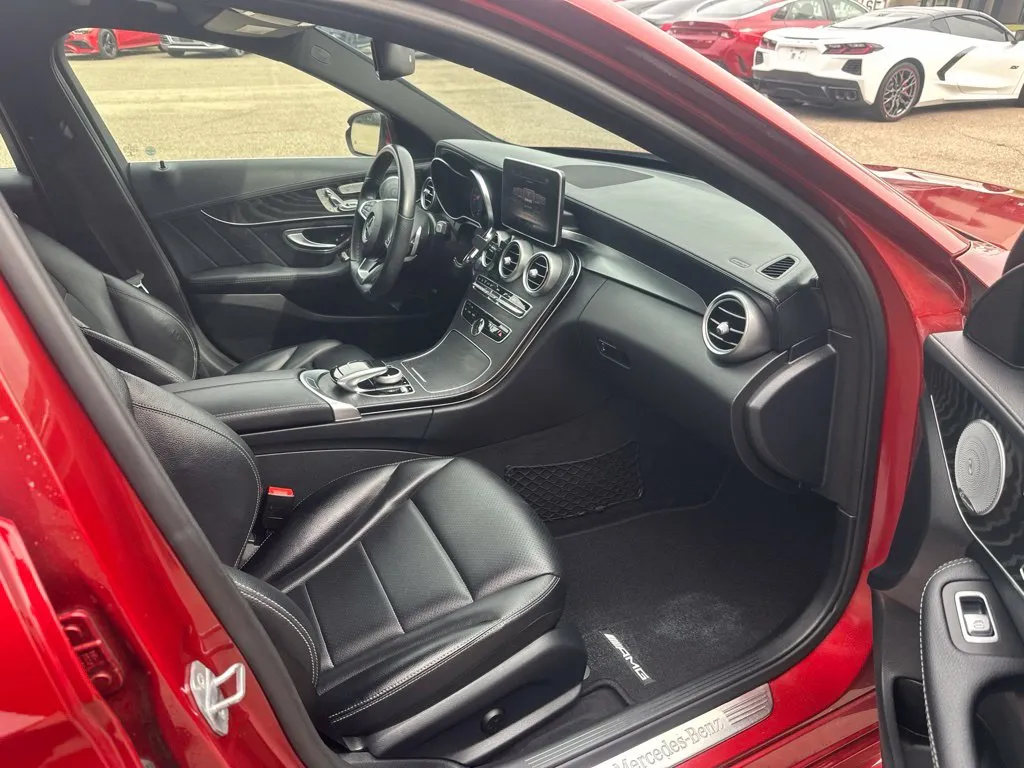 Mercedes-Benz C-Class photo 20