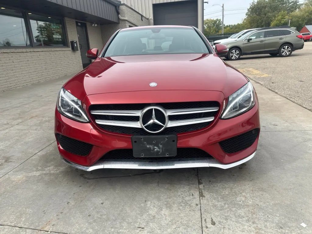 Mercedes-Benz C-Class photo 17