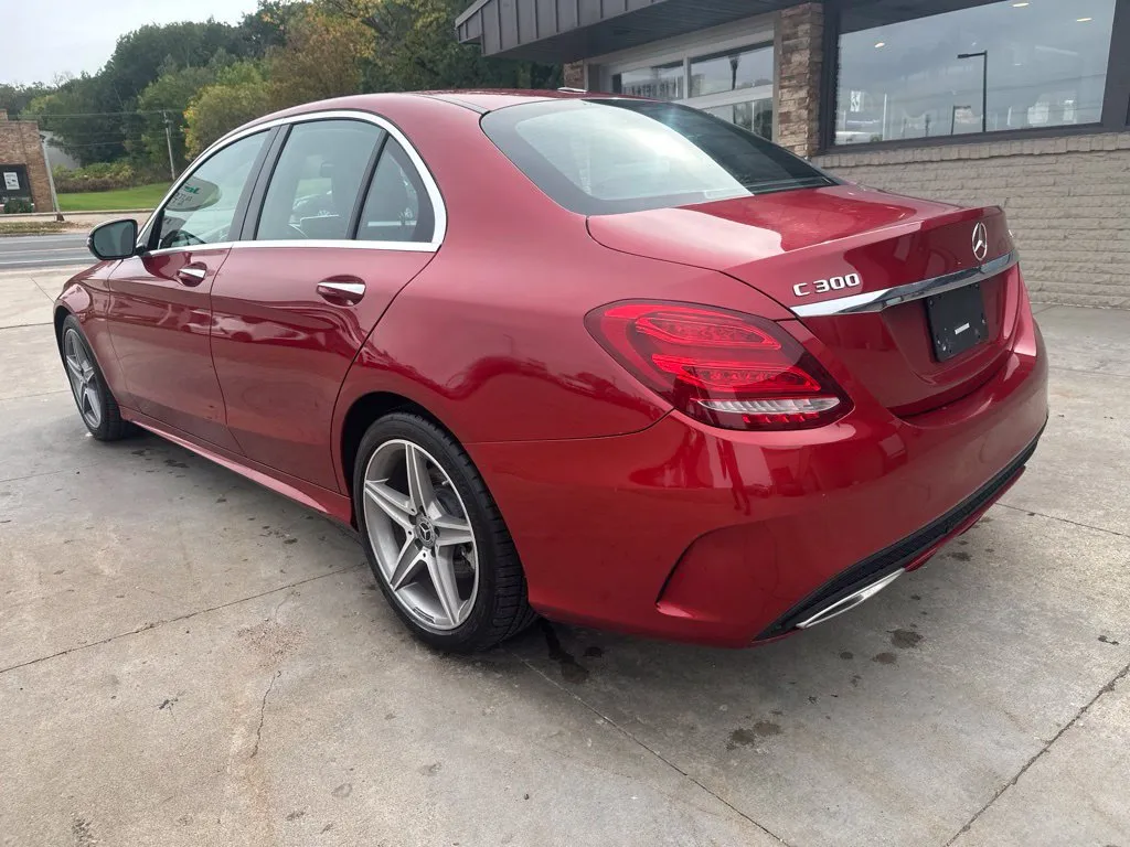 Mercedes-Benz C-Class photo 23