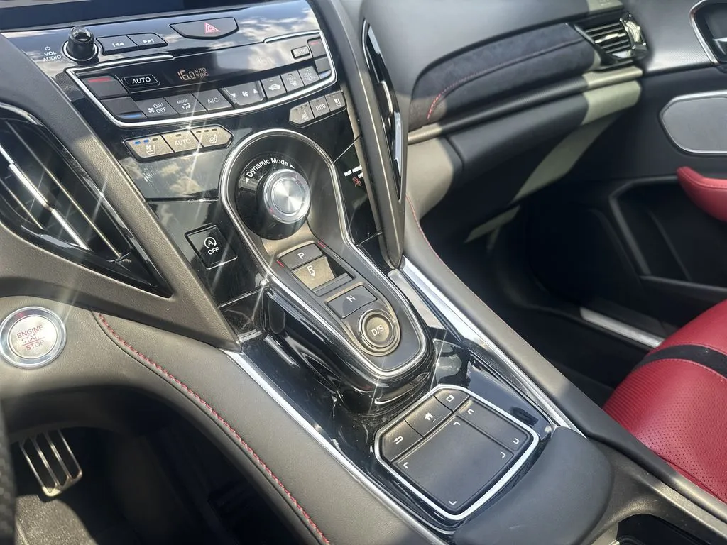 Acura RDX photo 9