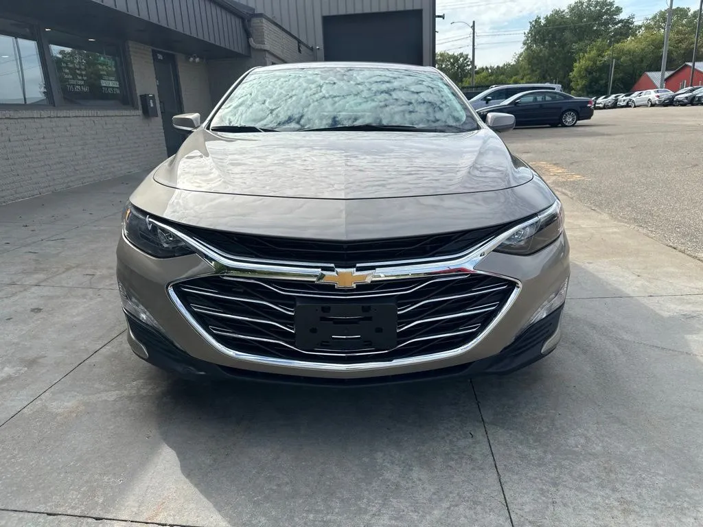Chevrolet Malibu photo 17
