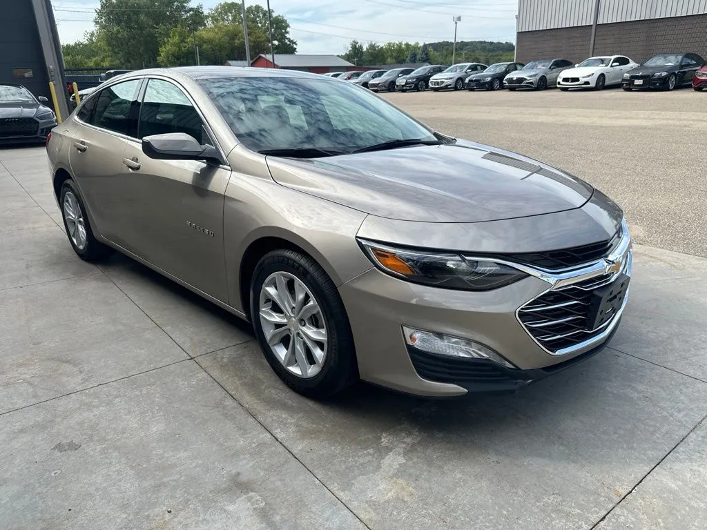 Chevrolet Malibu photo 18