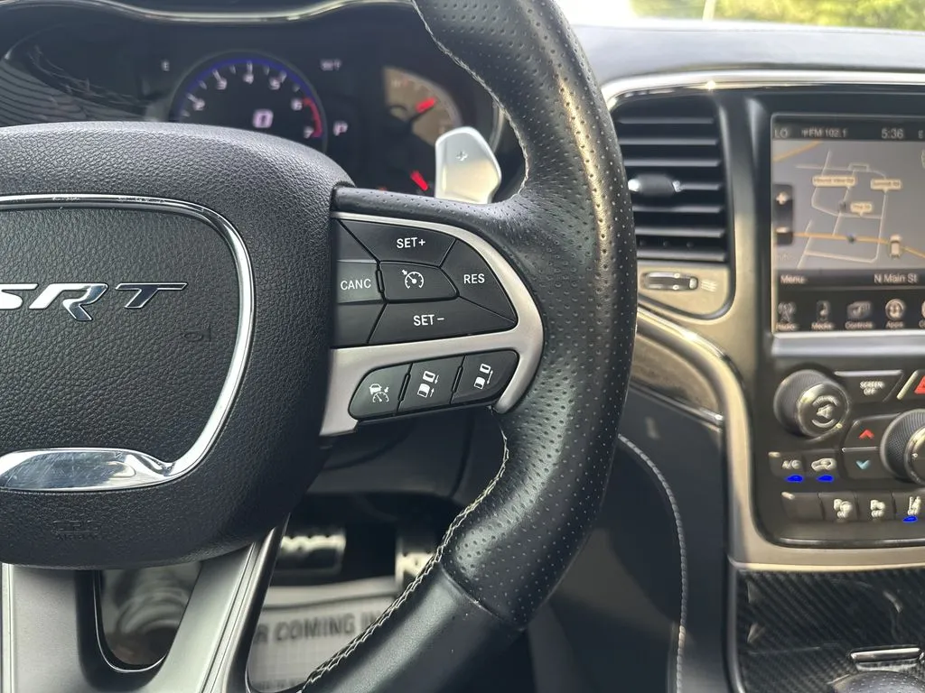 Jeep Grand Cherokee photo 10