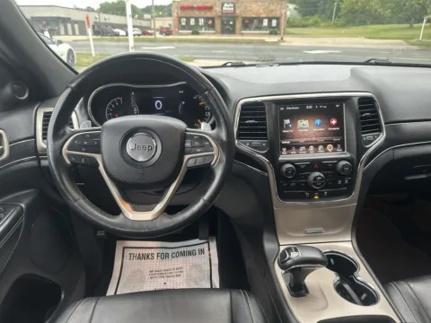 More photos of 2014 Jeep Grand Cherokee Limited at River Falls Sales and Sport, WI