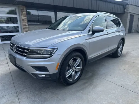 Silver 2019 Volkswagen Tiguan 2.0T SEL Premium for sale in River Falls, WI