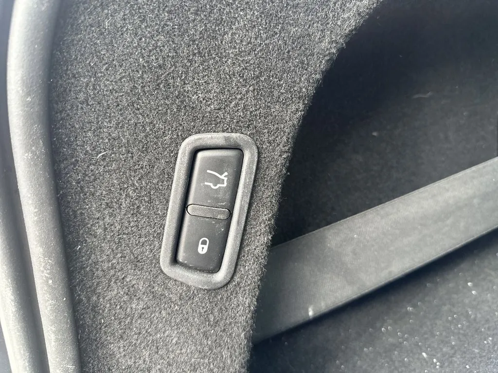 Maserati Levante photo 25