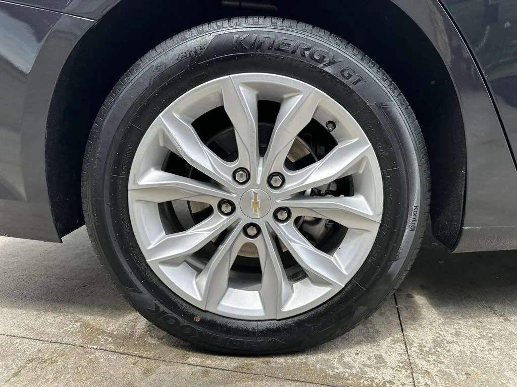Chevrolet Malibu photo 20