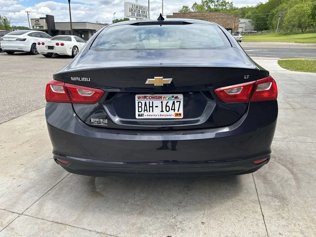 Chevrolet Malibu photo 21