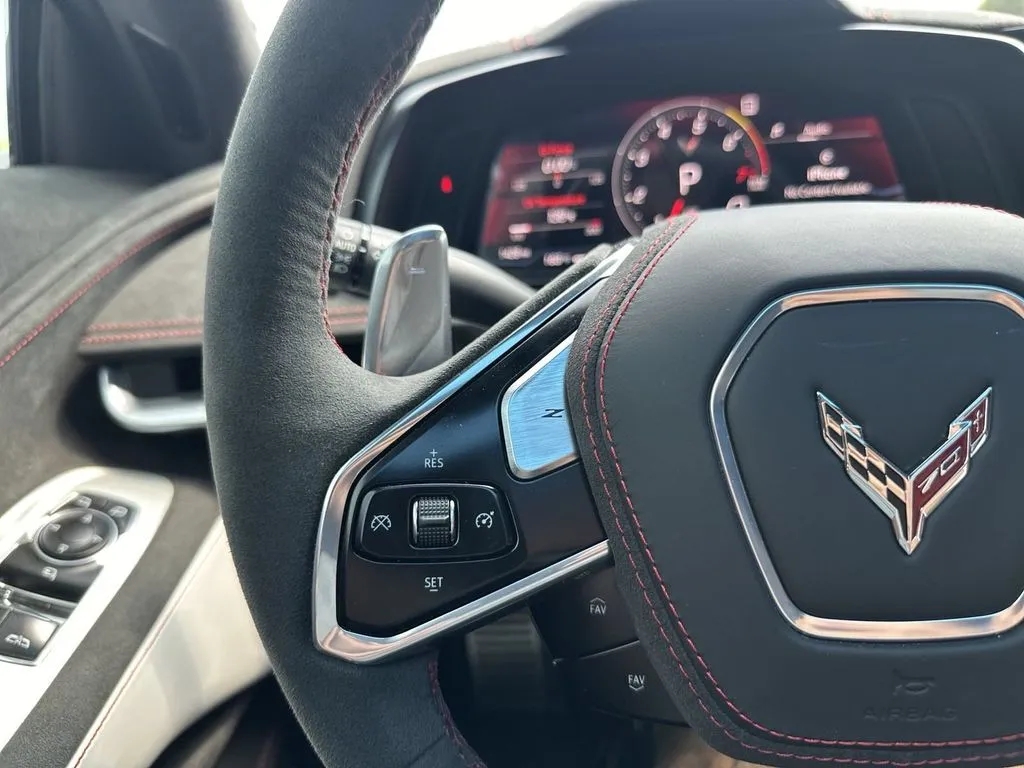 Chevrolet Corvette photo 12