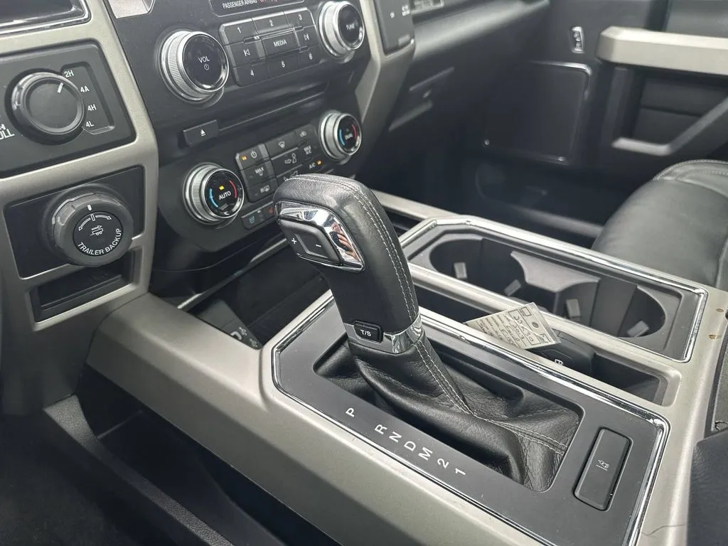 Ford F-150 photo 9