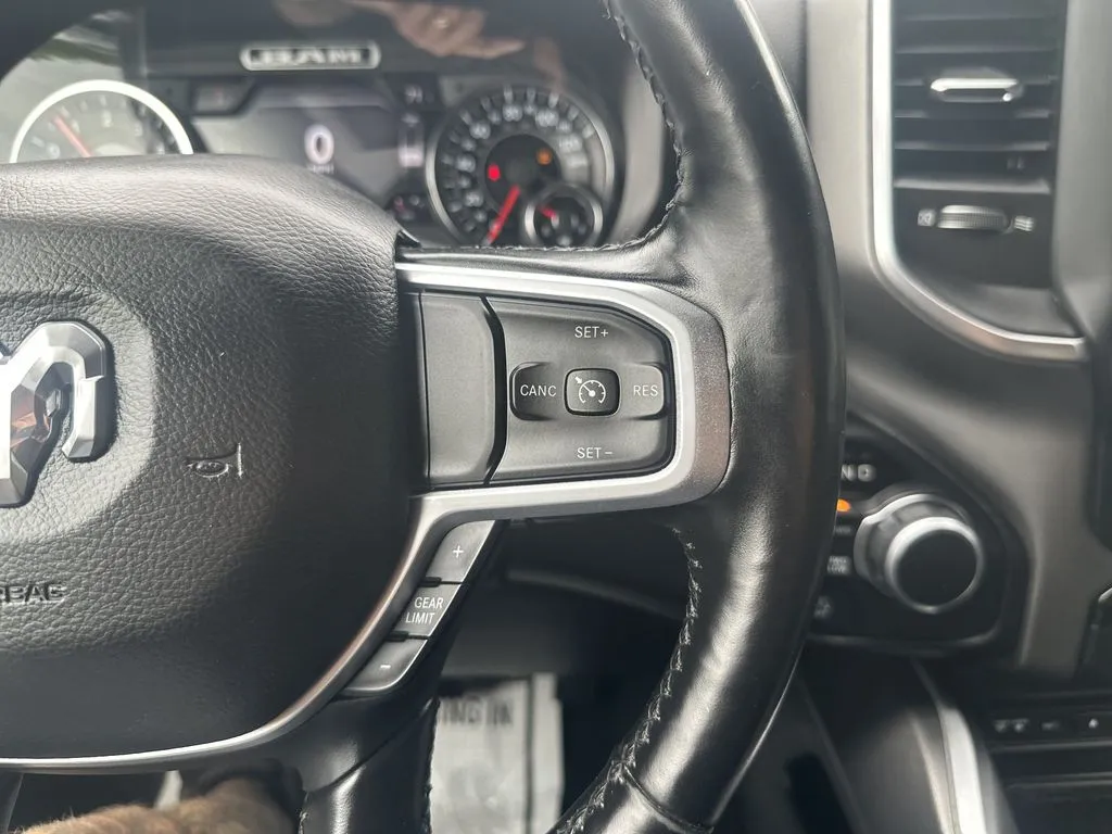 Ram 1500 photo 9