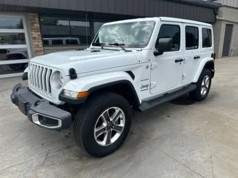 White 2018 Jeep Wrangler Unlimited Sahara for sale in River Falls, WI