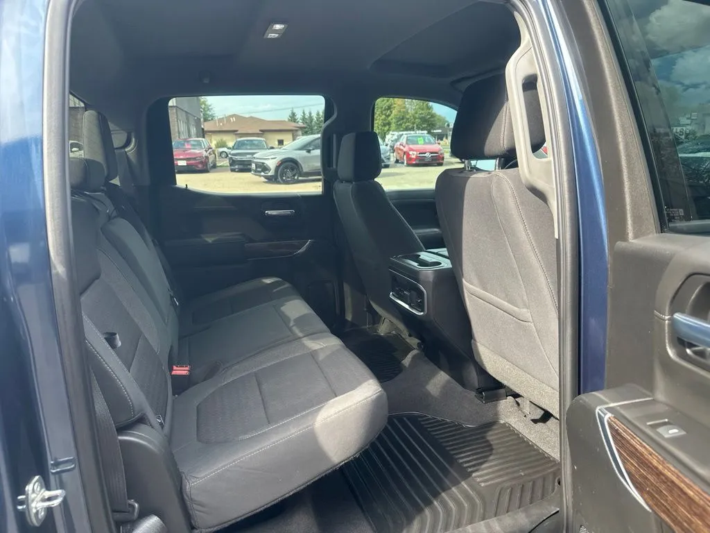 GMC Sierra photo 22