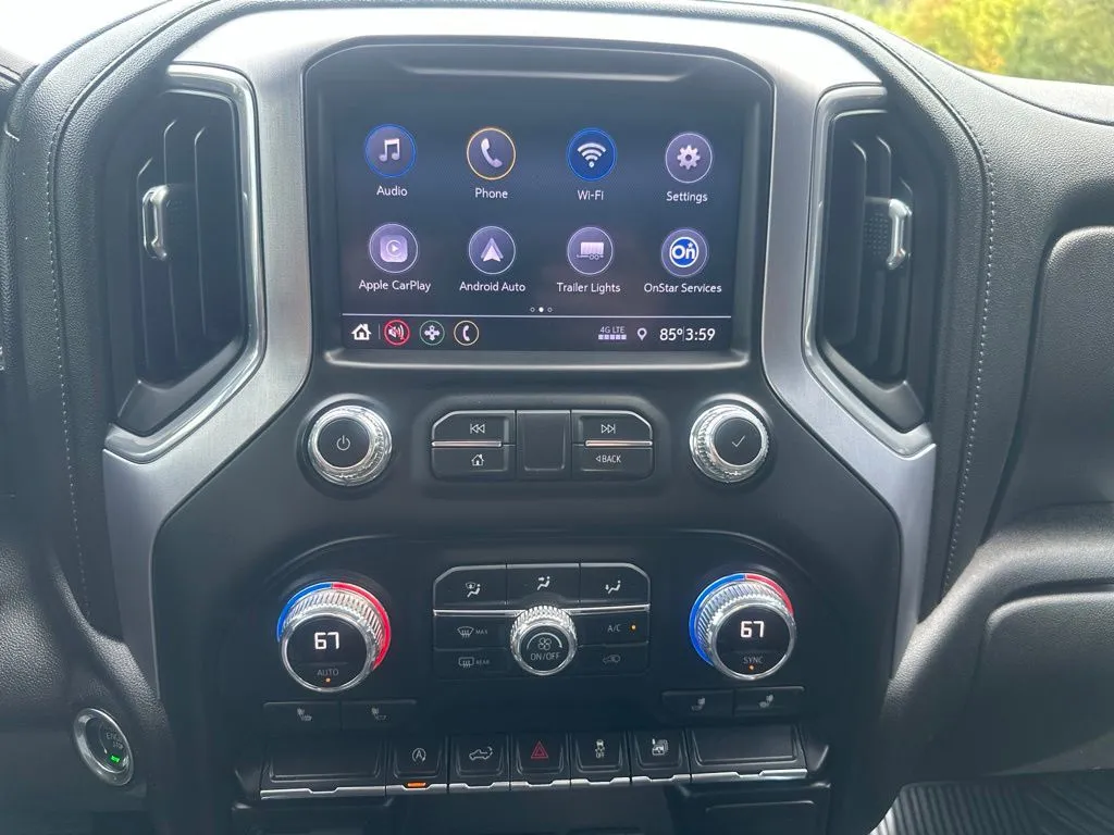 GMC Sierra photo 8