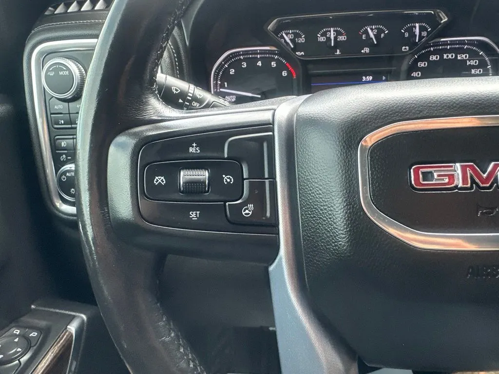 GMC Sierra photo 10
