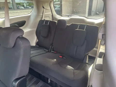 More photos of 2017 Chrysler Pacifica Touring at River Falls Sales and Sport, WI
