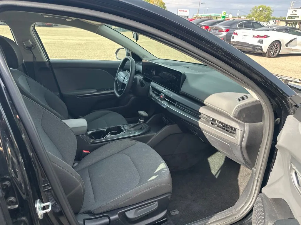 Kia K4 photo 20