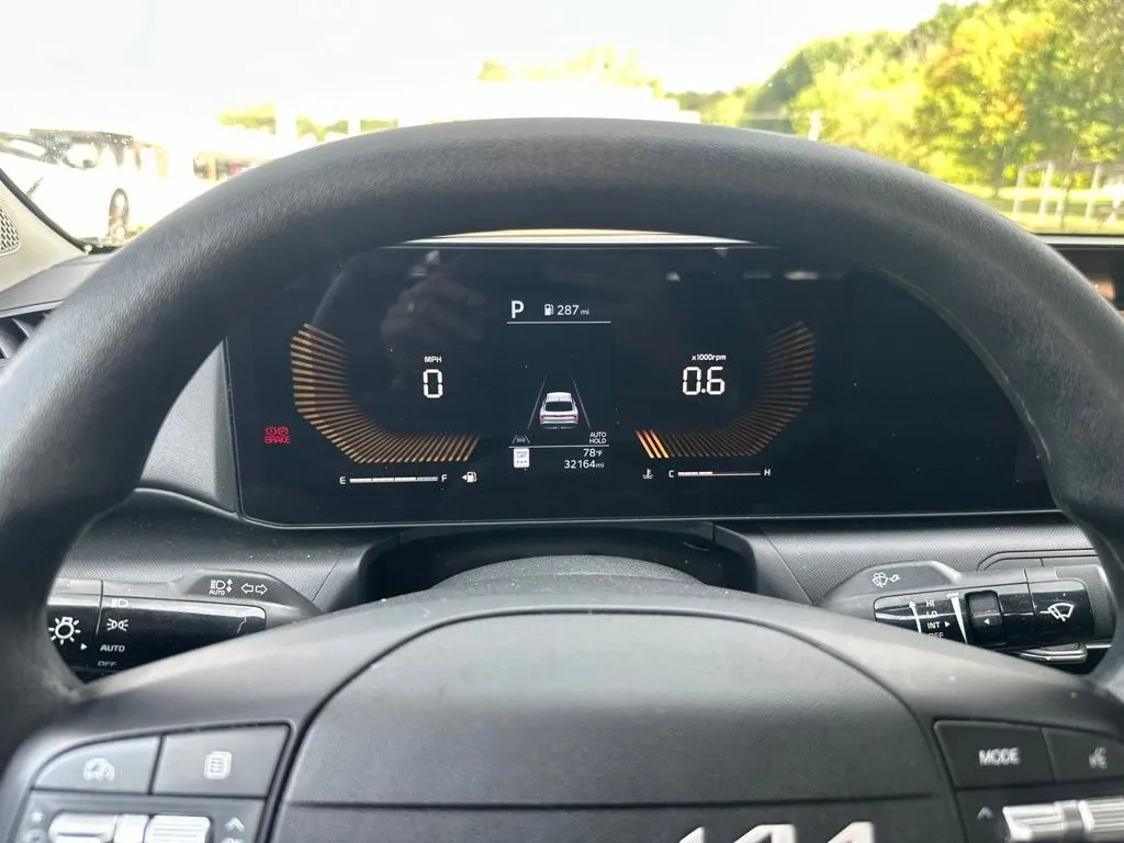 Kia K4 photo 7