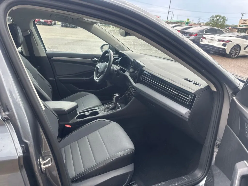 Volkswagen Jetta photo 20