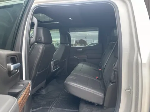 More photos of 2022 Chevrolet Silverado 1500 LTD High Country at River Falls Sales and Sport, WI