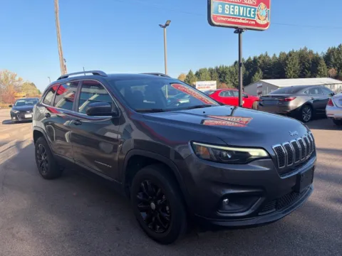 Photos of 2021 Jeep Cherokee Latitude Lux for sale in River Falls, WI at River Falls Sales and Sport