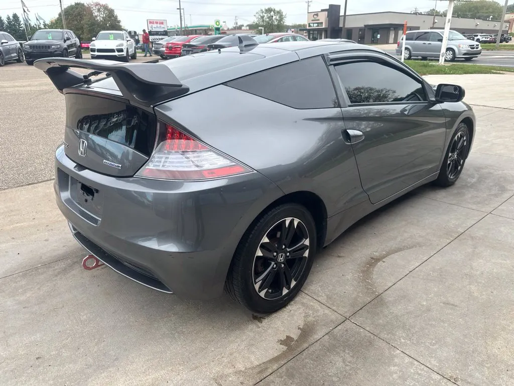Honda CR-Z photo 2
