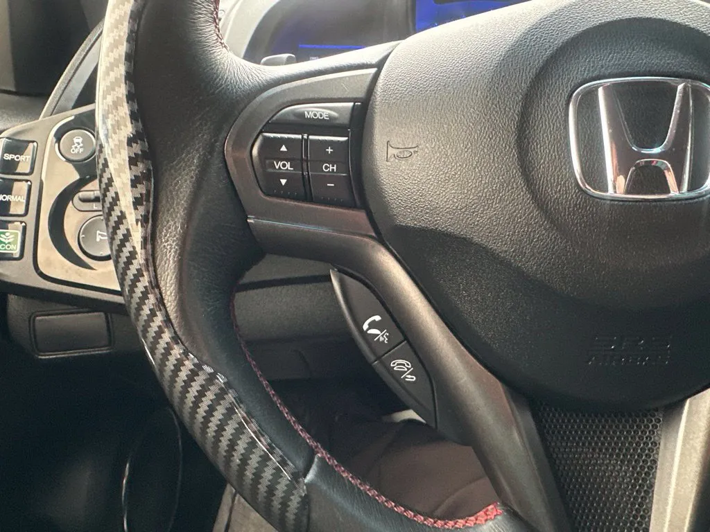 Honda CR-Z photo 10