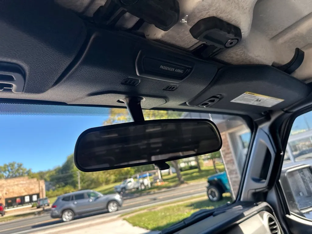 Jeep Gladiator photo 13